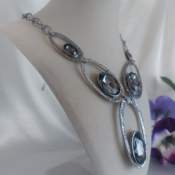 Large Silver Oval Links Metal Necklace Edgy Shiny Black Stone Faceted Statement - Picture 3 of 6